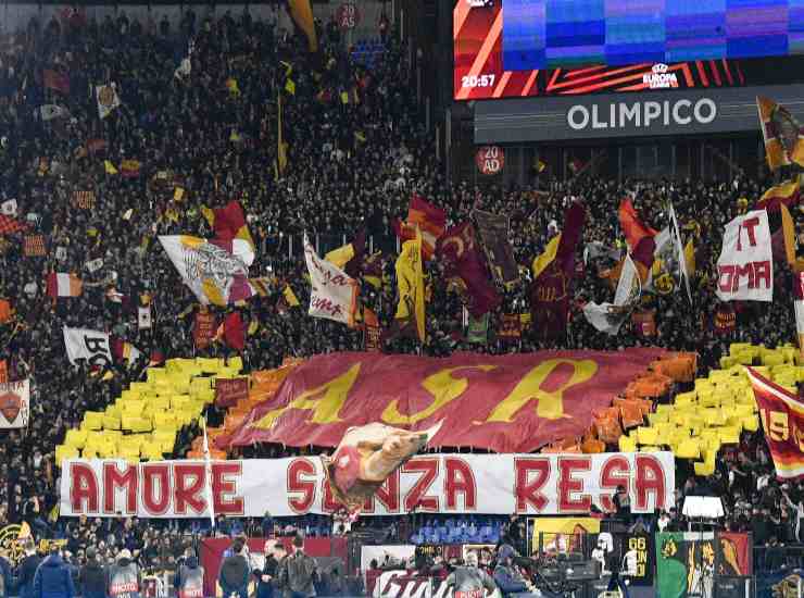 Curva Sud Roma (LaPresse) - ilposticipo.it