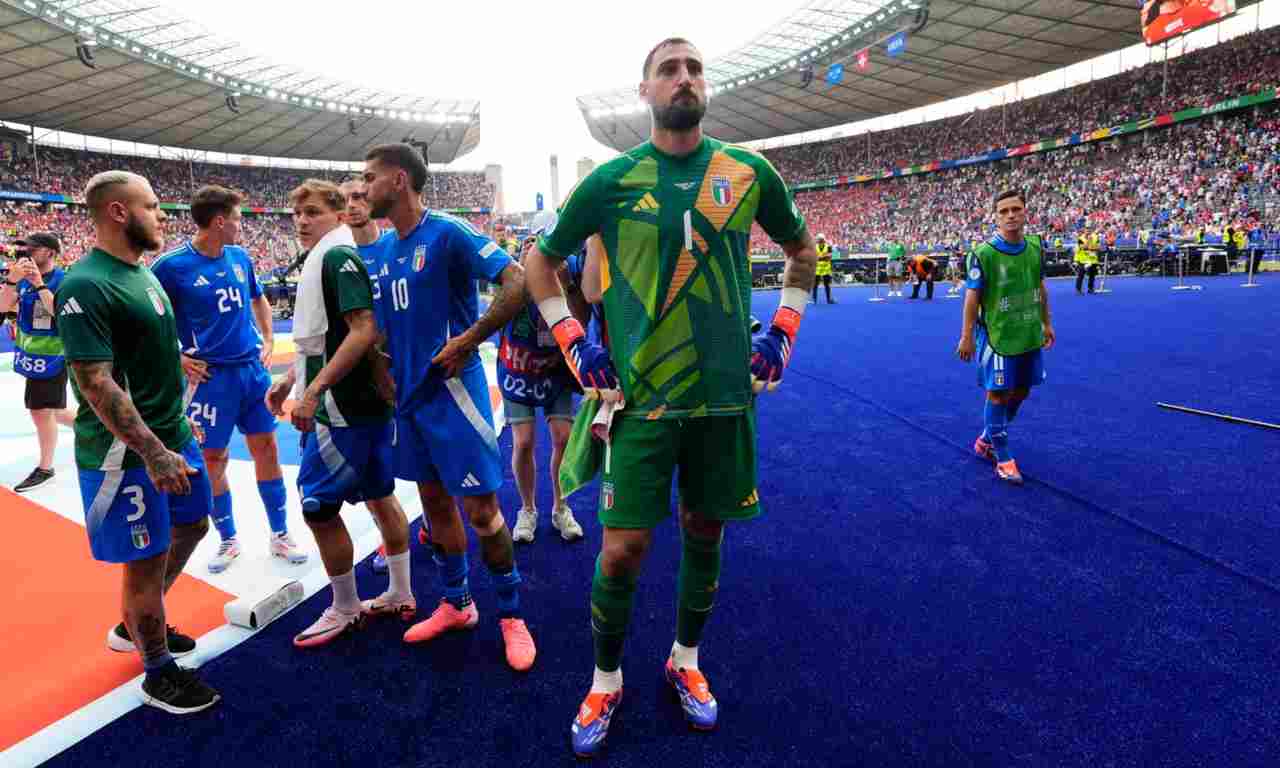 Donnarumma si rivolge ai tifosi delusi per l'eliminazione - foto LaPresse - IlPosticipo.it