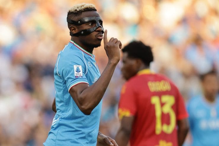 Victor Osimhen in campo col Napoli nel match contro il Lecce - foto LaPresse - IlPosticipo.it