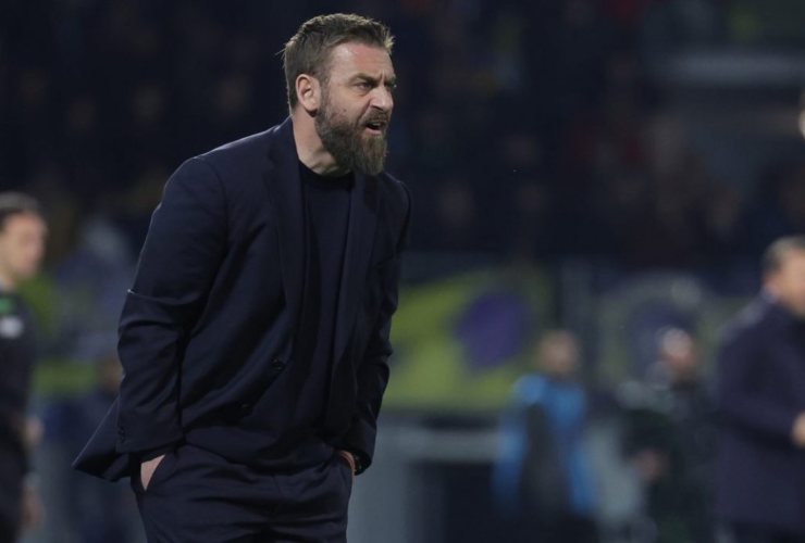 Daniele De Rossi incita i suoi calciatori in campo – foto LaPresse JMania.it - IlPosticipo.it