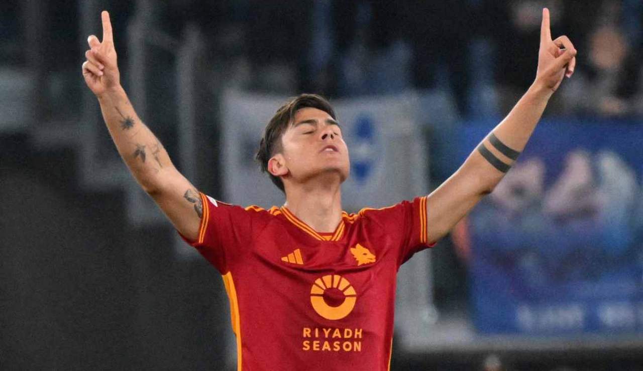 Dybala con la maglia della Roma esulta dopo aver segnato un gol importante – foto Getty Images JMania.it - IlPosticipo.it