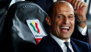 Max Allegri se la ride felice e soddisfatto in panchina – foto ANSA JMania.it - IlPosticipo.it