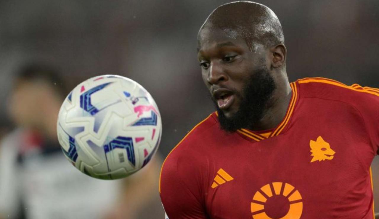 Romelu Lukaku in campo con la maglia della Roma durante lo scorso campionato - foto LaPresse Interdipendenza.net - IlPosticipo.it