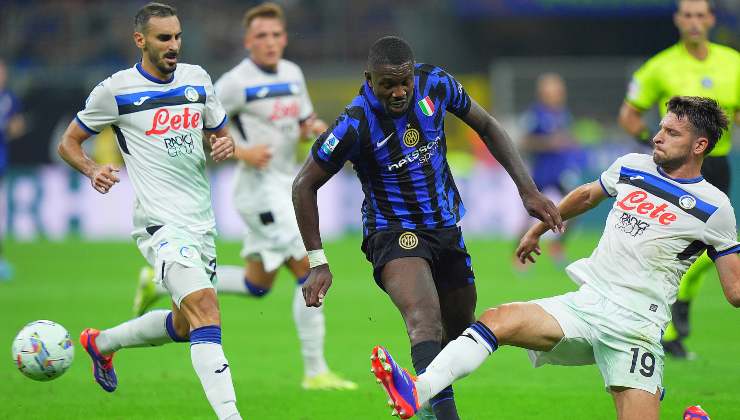 Berat Djimsiti a duello con Marcus Thuram