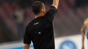 Hai sbagliato troppo: l'arbitro del campionato fatto fuori