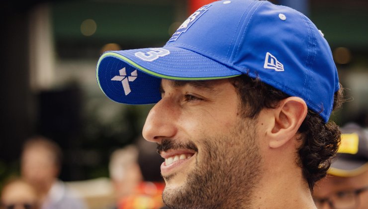 Ricciardo vicino alla Cadillac 