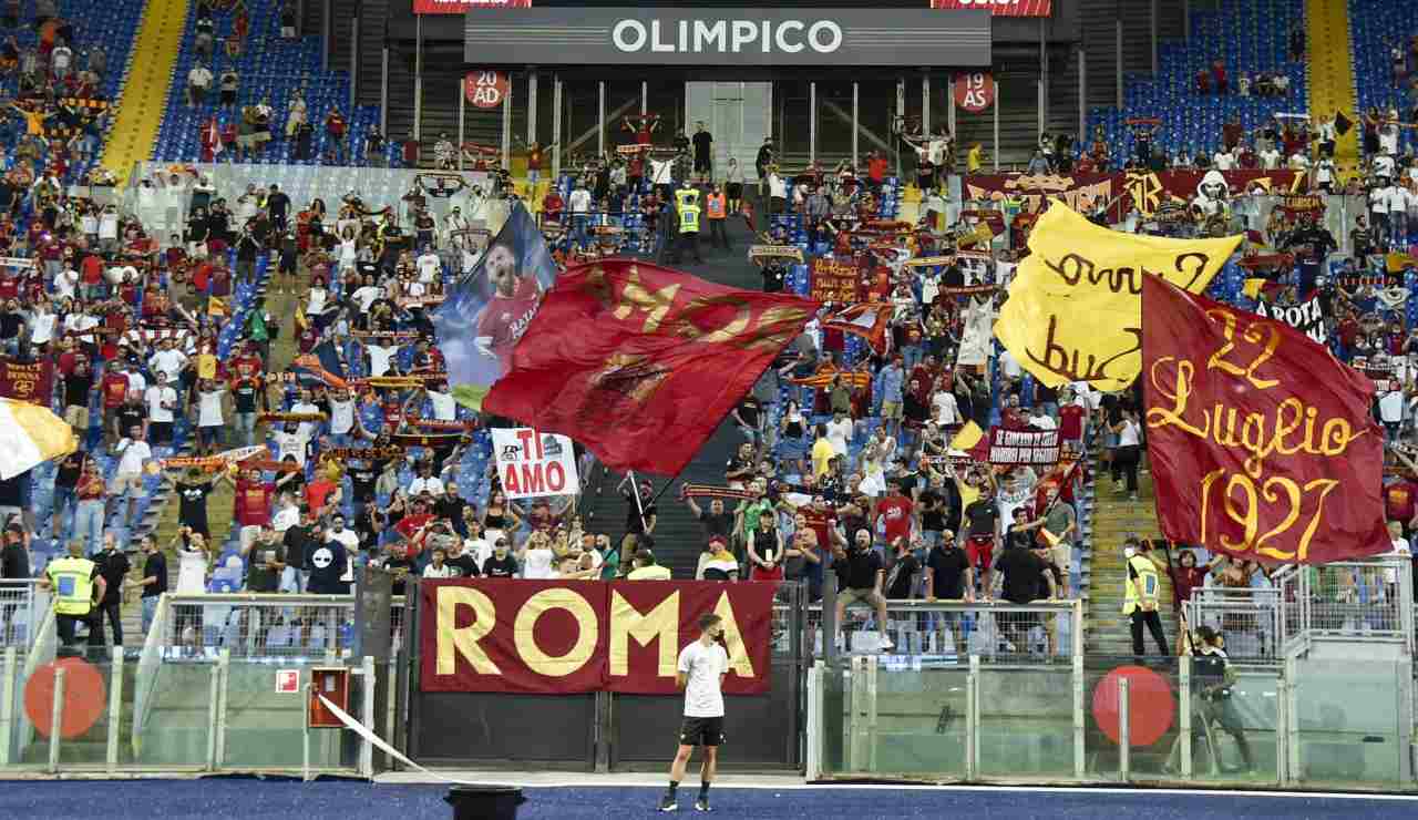 Curva Sud Roma (LaPresse) - ilposticipo.it (2)