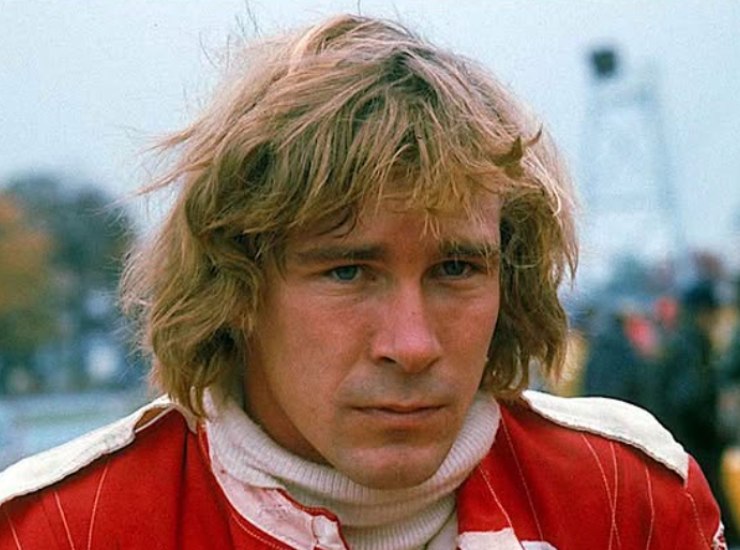 James Hunt (Fonte lapoesiadeimotori_ Instagram) - ilposticipo.it